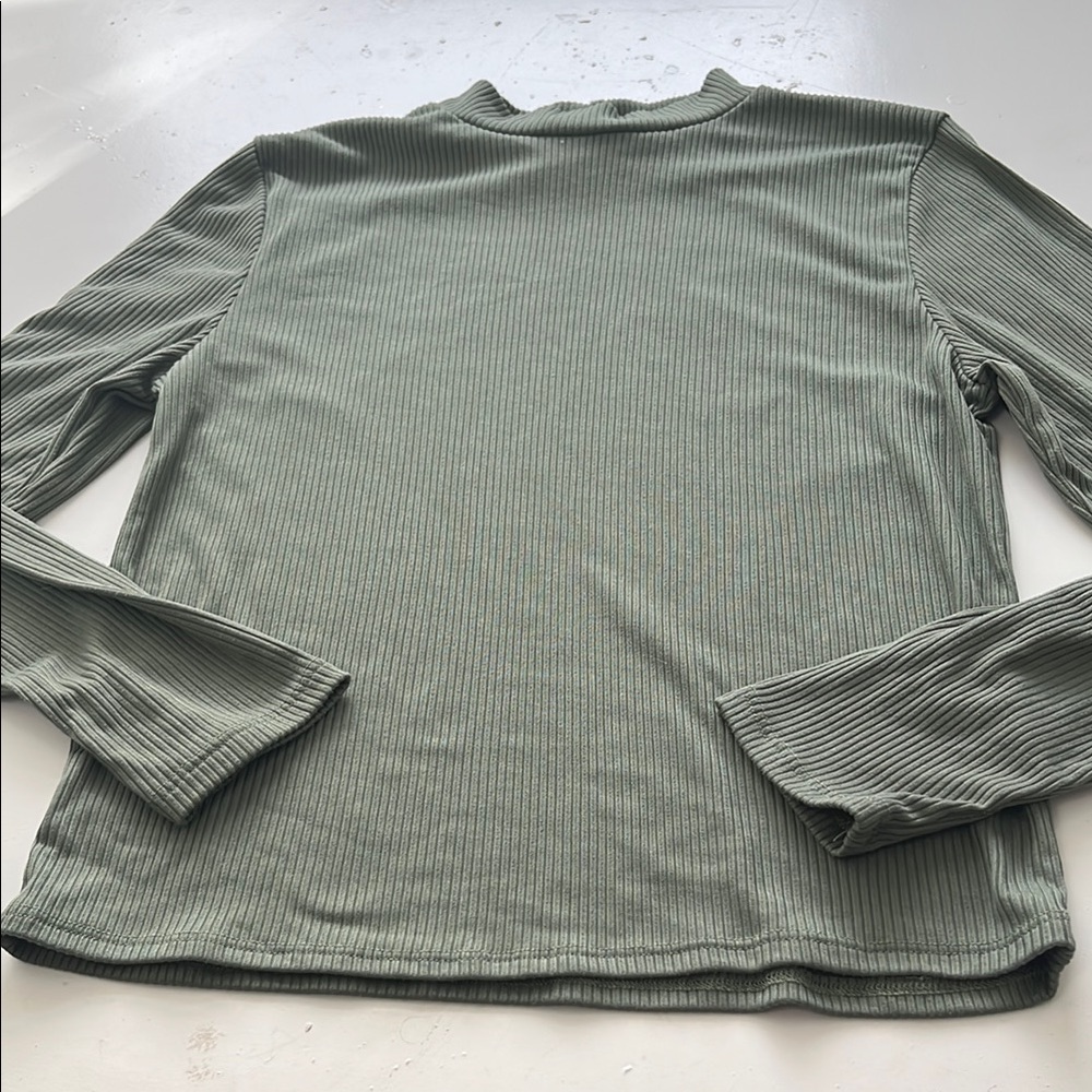 Brit and Bri Large Green Long Sleeve Striped Mock Neck T Shirt